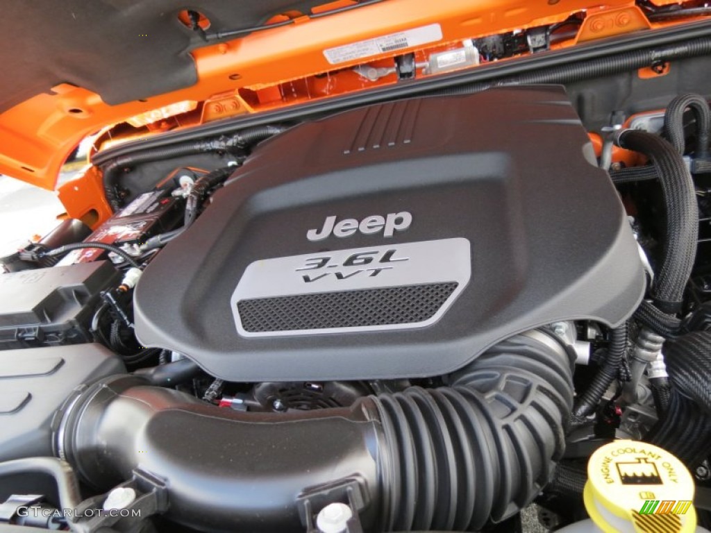 2013 Jeep Wrangler Unlimited Sahara 4x4 3.6 Liter DOHC 24-Valve VVT Pentastar V6 Engine Photo #72235095