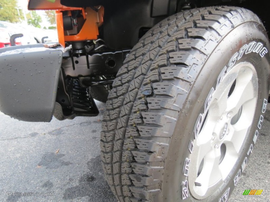 2013 Jeep Wrangler Unlimited Sahara 4x4 Wheel Photo #72235112