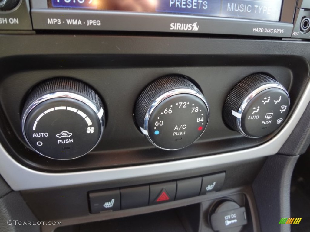 2010 Dodge Caliber Rush Controls Photo #72235394