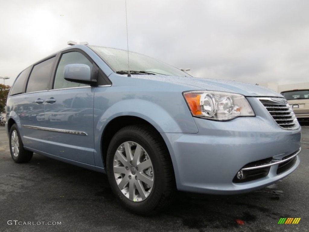 2013 Town & Country Touring - Crystal Blue Pearl / Dark Frost Beige/Medium Frost Beige photo #4
