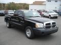 Black 2005 Dodge Dakota ST Club Cab 4x4