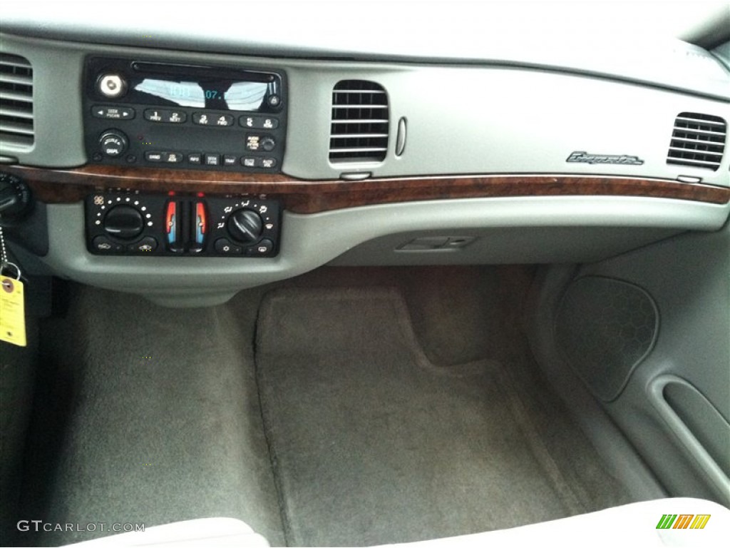 2005 Impala  - Black / Neutral Beige photo #10