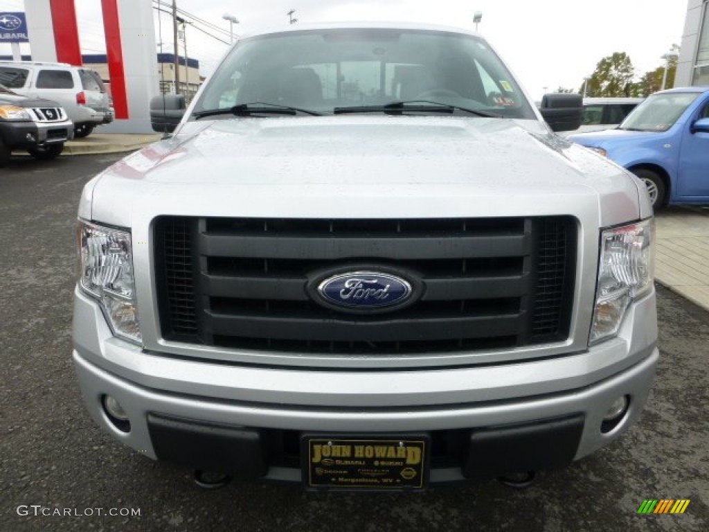 2010 F150 STX SuperCab 4x4 - Ingot Silver Metallic / Medium Stone photo #12