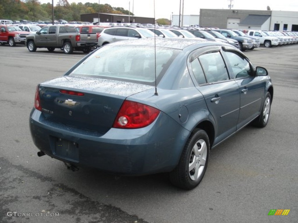 2007 Cobalt LS Sedan - Blue Granite Metallic / Gray photo #4