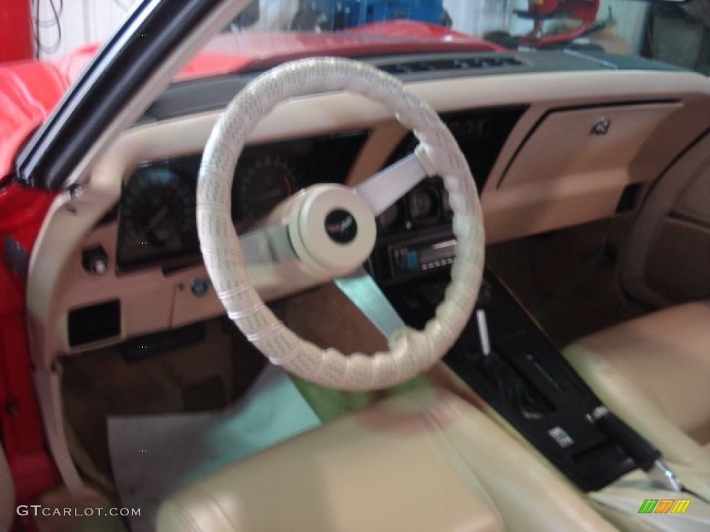 1979 Corvette Coupe - Red / Light Beige photo #8