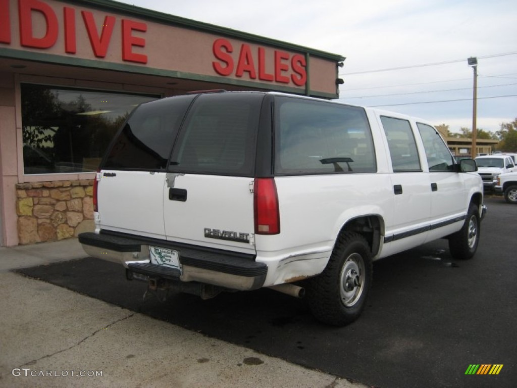 1998 Suburban K1500 4x4 - Summit White / Neutral photo #5