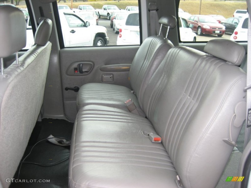 1998 Chevrolet Suburban K1500 4x4 Rear Seat Photo #72247213