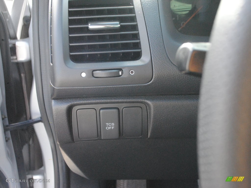 2003 Accord LX V6 Coupe - Satin Silver Metallic / Black photo #22