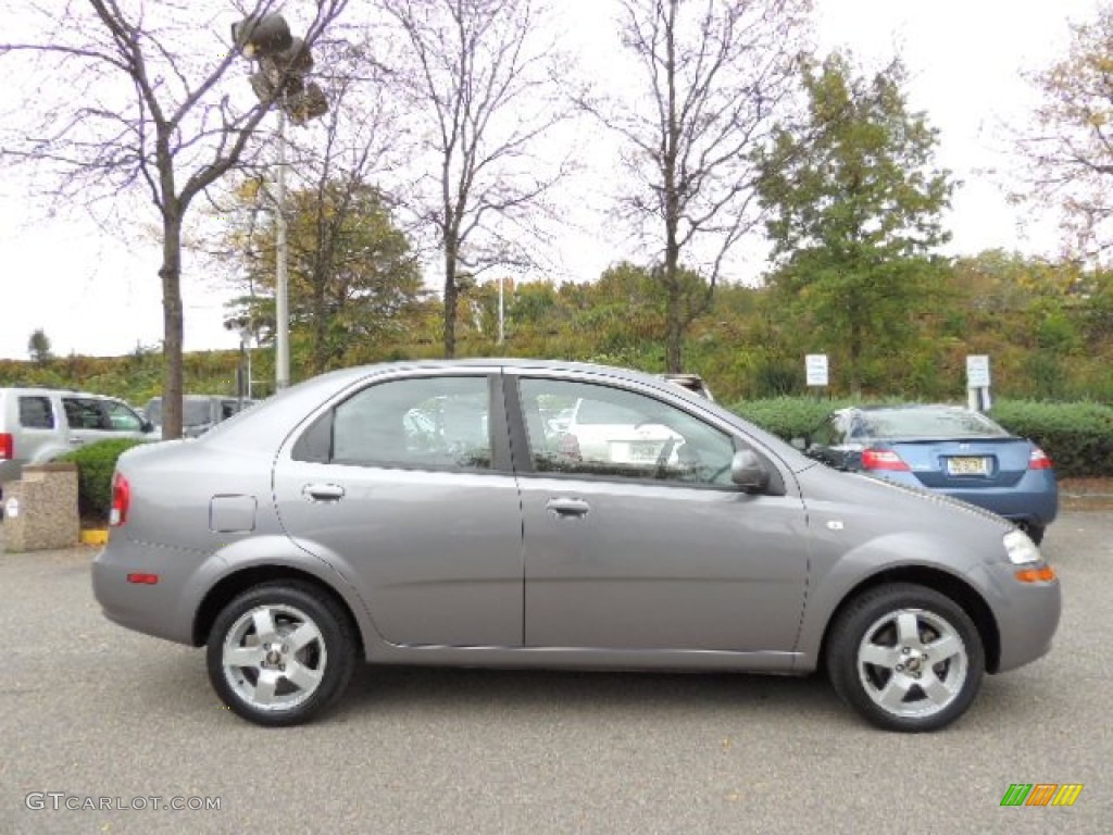 Medium Gray 2006 Chevrolet Aveo LT Sedan Exterior Photo #72250111