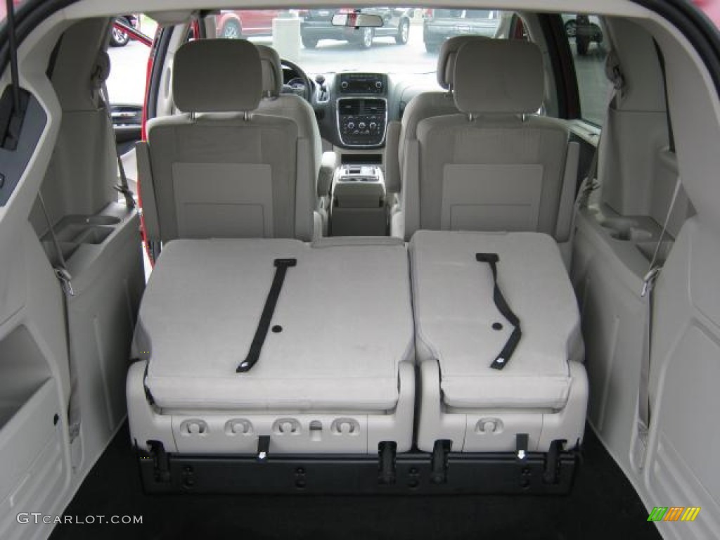 2013 Grand Caravan SXT - Redline 2 Coat Pearl / Black/Light Graystone photo #8