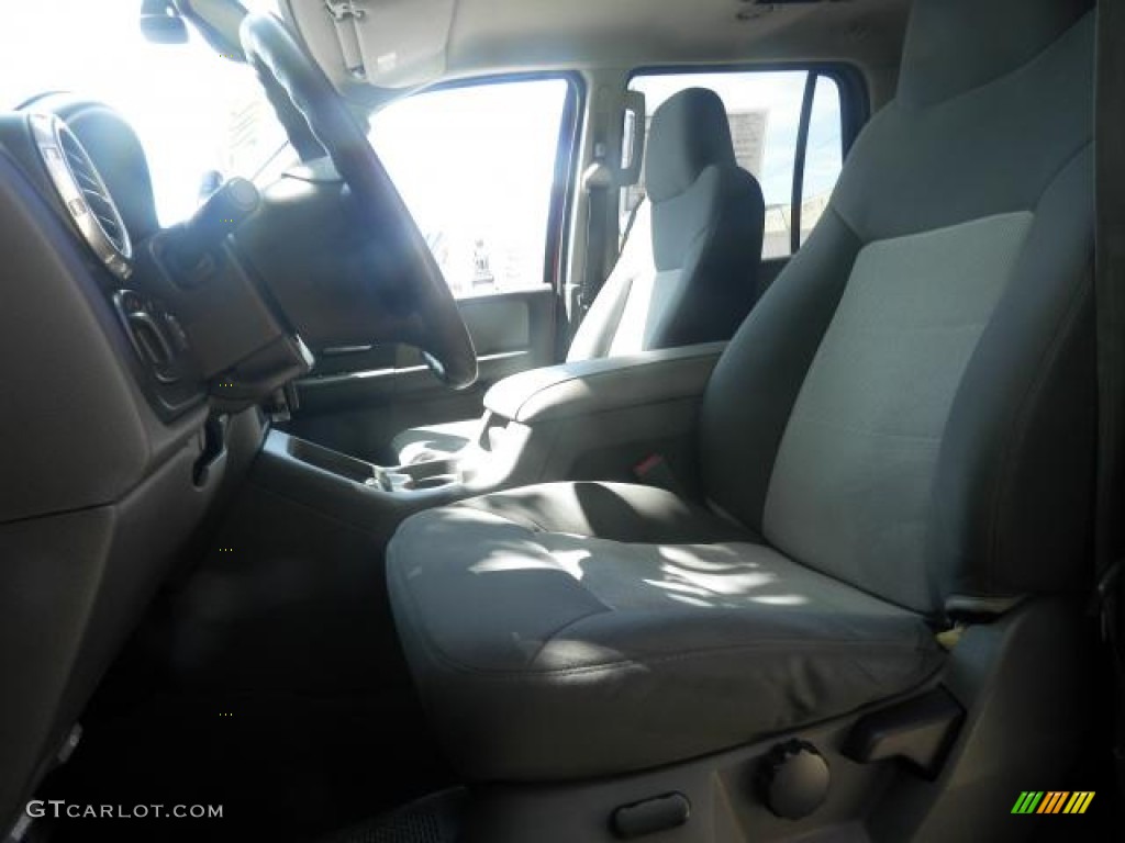 2003 Expedition XLT 4x4 - Laser Red Tinted Metallic / Flint Grey photo #5