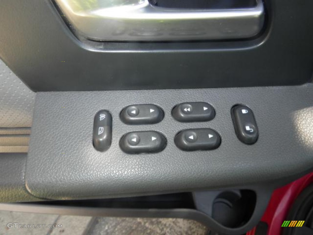 2003 Expedition XLT 4x4 - Laser Red Tinted Metallic / Flint Grey photo #17