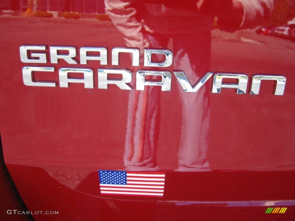2013 Grand Caravan American Value Package - Redline 2 Coat Pearl / Black/Light Graystone photo #23
