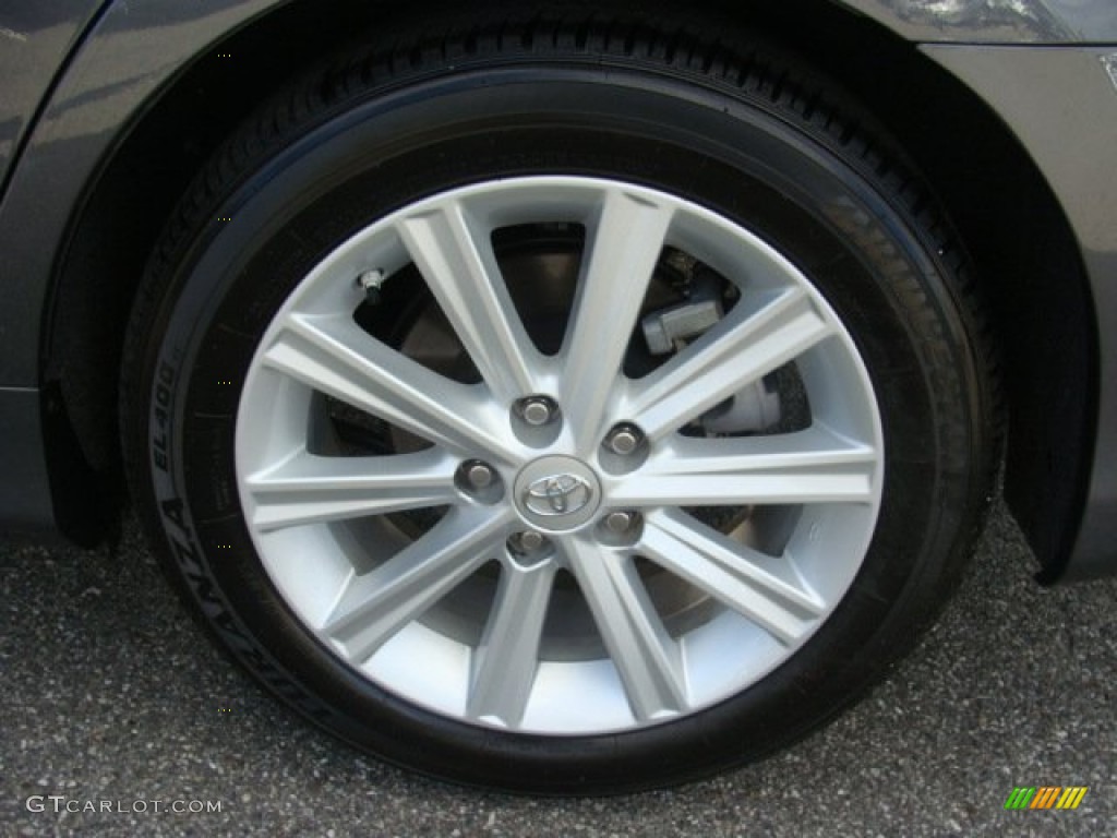 2012 Toyota Camry XLE V6 Wheel Photo #72254653