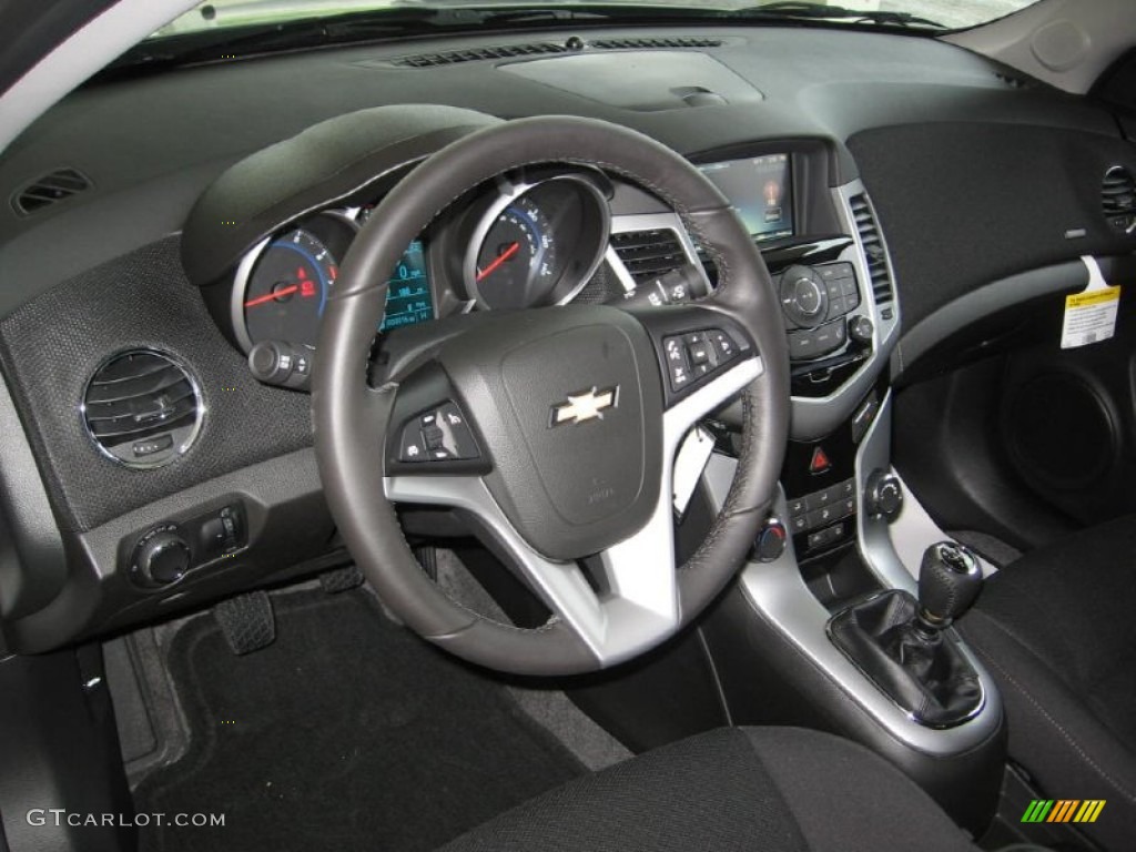 2013 Chevrolet Cruze ECO Jet Black Dashboard Photo #72255909