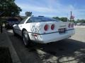 White - Corvette Coupe Photo No. 3