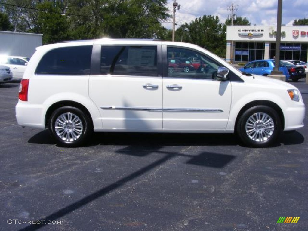 Stone White 2013 Chrysler Town & Country Limited Exterior Photo #72256348