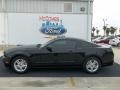 Black - Mustang V6 Coupe Photo No. 2