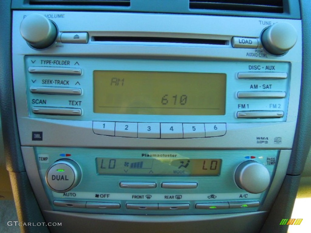 2007 Toyota Camry XLE V6 Audio System Photos