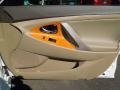 Super White - Camry XLE V6 Photo No. 27