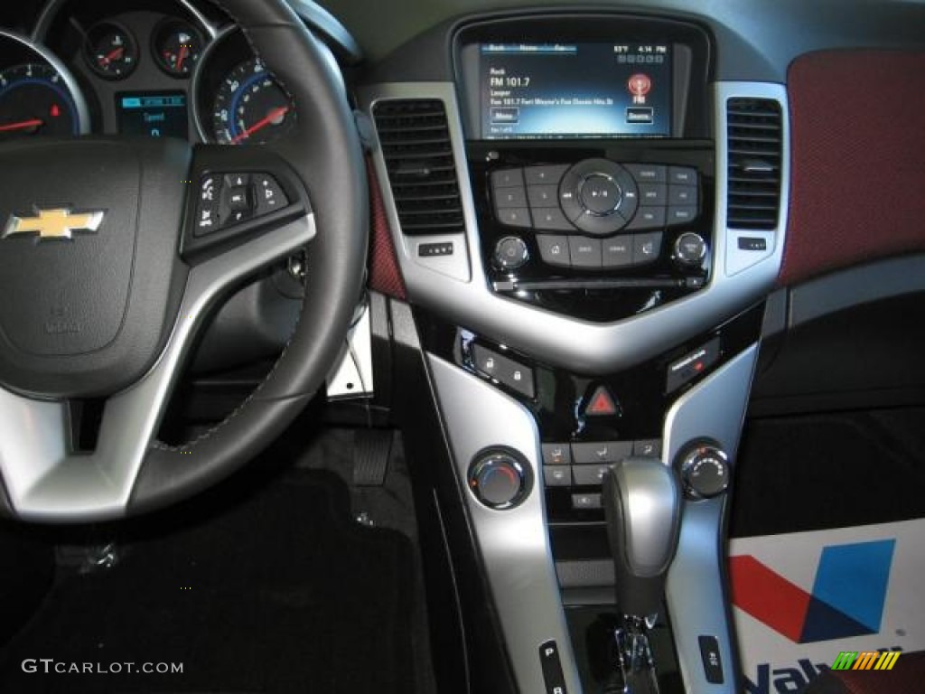 2013 Chevrolet Cruze ECO Controls Photo #72259525