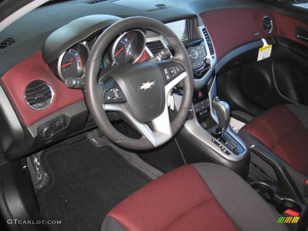 Jet Black/Sport Red Interior 2013 Chevrolet Cruze ECO Photo #72259654
