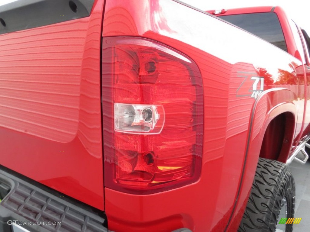 2007 Silverado 1500 LT Z71 Extended Cab 4x4 - Victory Red / Ebony Black photo #18