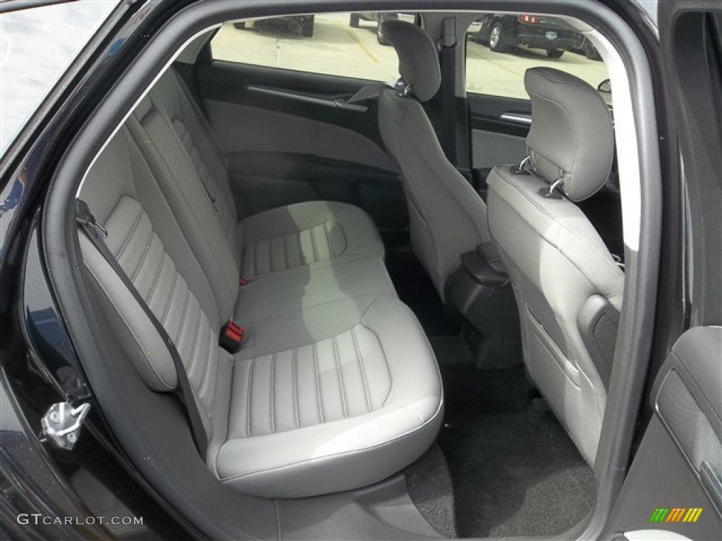 Earth Gray Interior 2013 Ford Fusion S Photo #72260160