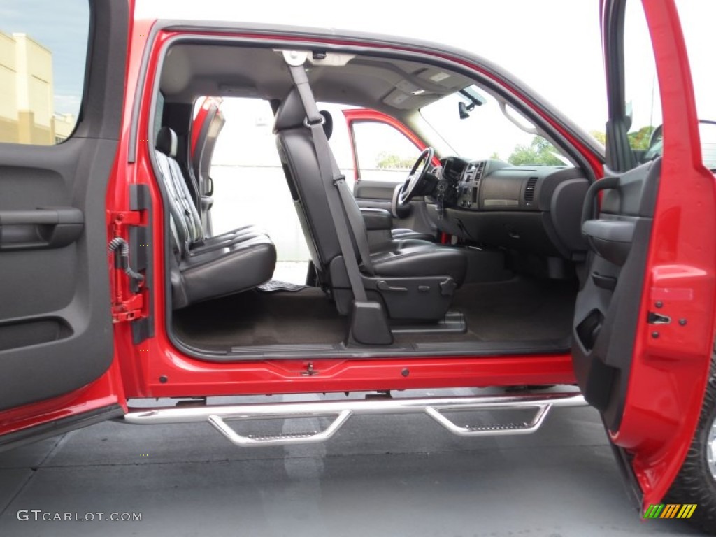 2007 Silverado 1500 LT Z71 Extended Cab 4x4 - Victory Red / Ebony Black photo #24