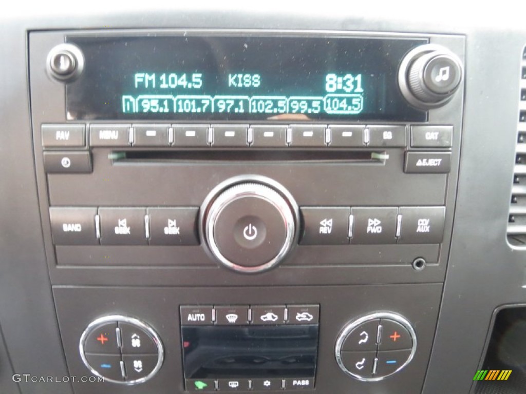 2007 Chevrolet Silverado 1500 LT Z71 Extended Cab 4x4 Audio System Photo #72260557
