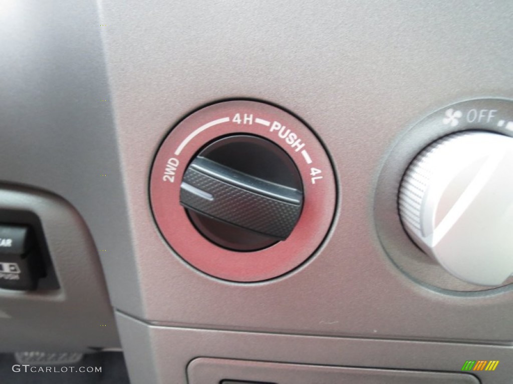 2013 Toyota Tundra Texas Edition Double Cab 4x4 Controls Photo #72263463