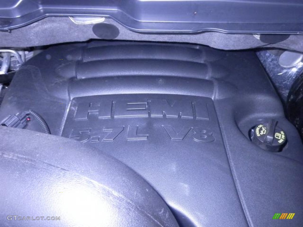 2011 Ram 1500 Sport Crew Cab 4x4 - Bright Silver Metallic / Dark Slate Gray photo #16