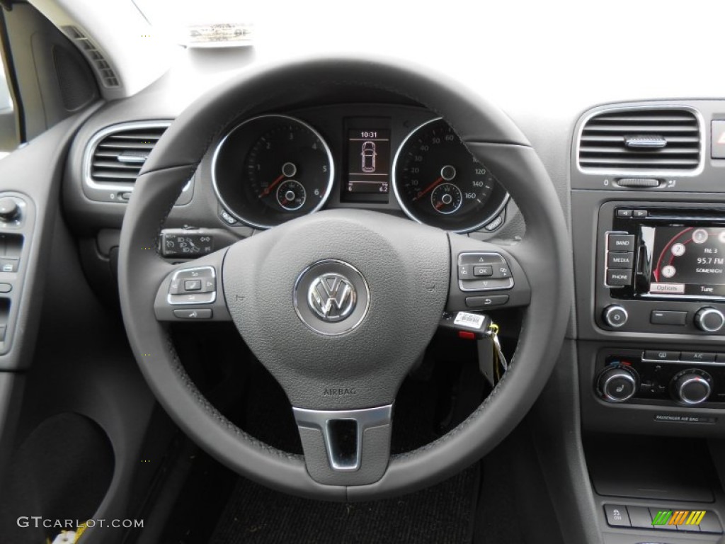 2013 Volkswagen Golf 4 Door TDI Steering Wheel Photos