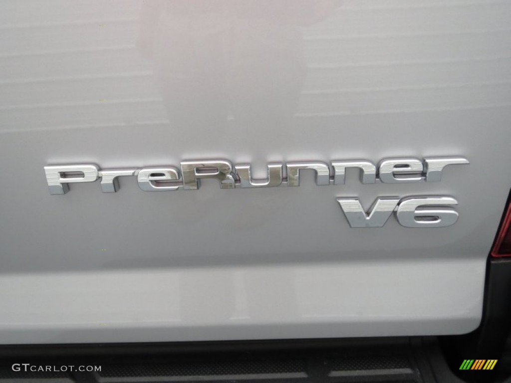 2013 Toyota Tacoma V6 Prerunner Double Cab Marks and Logos Photos