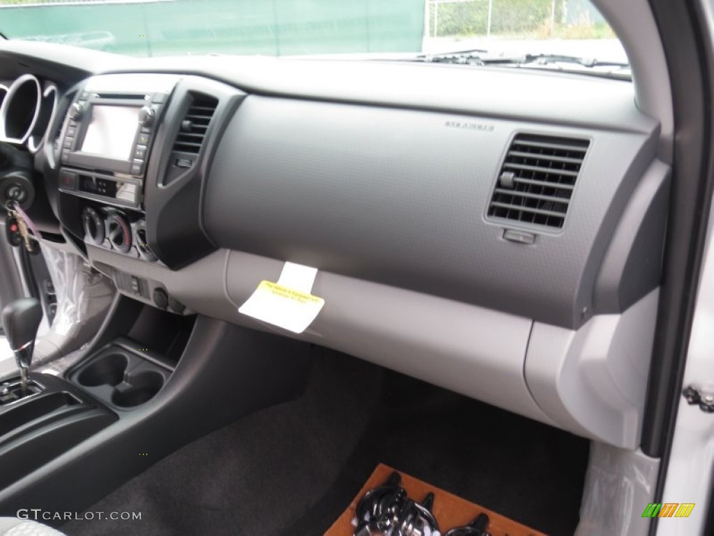 2013 Toyota Tacoma V6 Prerunner Double Cab Dashboard Photos