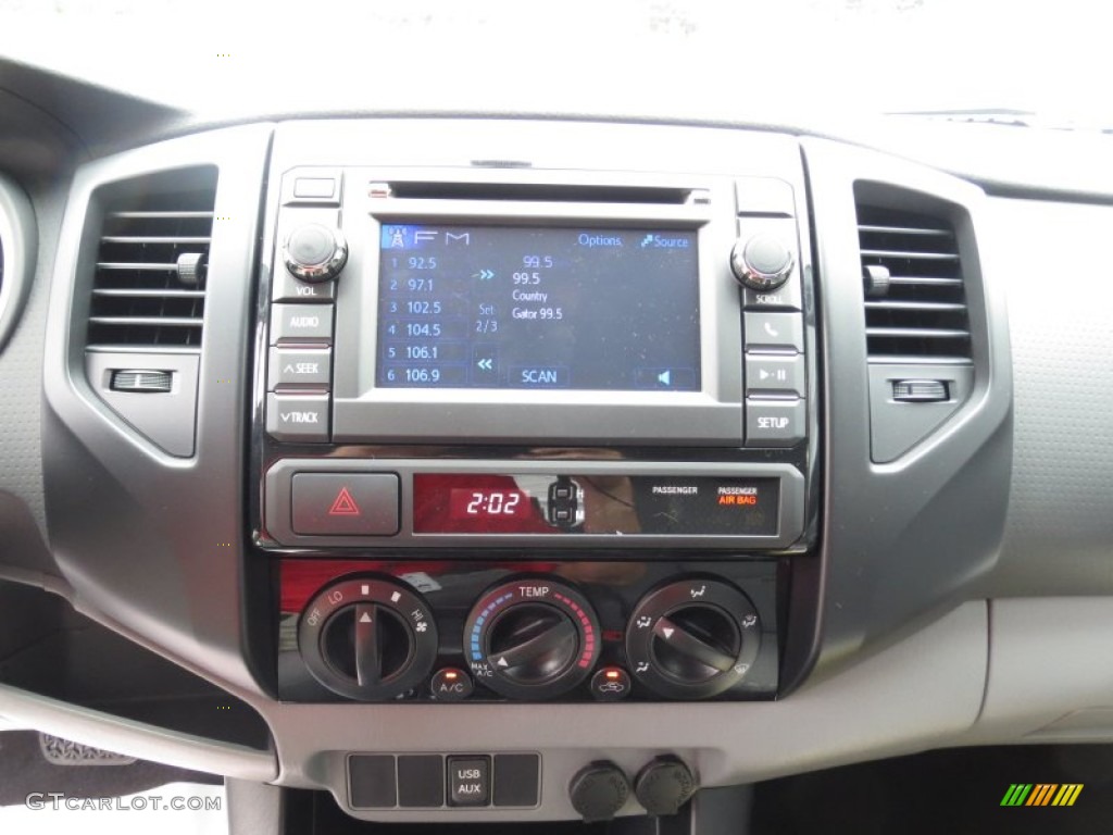 2013 Toyota Tacoma V6 Prerunner Double Cab Controls Photo #72265033