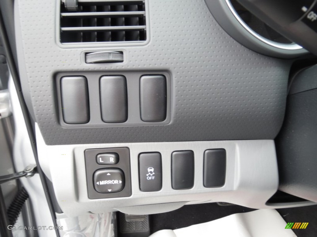 2013 Toyota Tacoma V6 Prerunner Double Cab Controls Photos