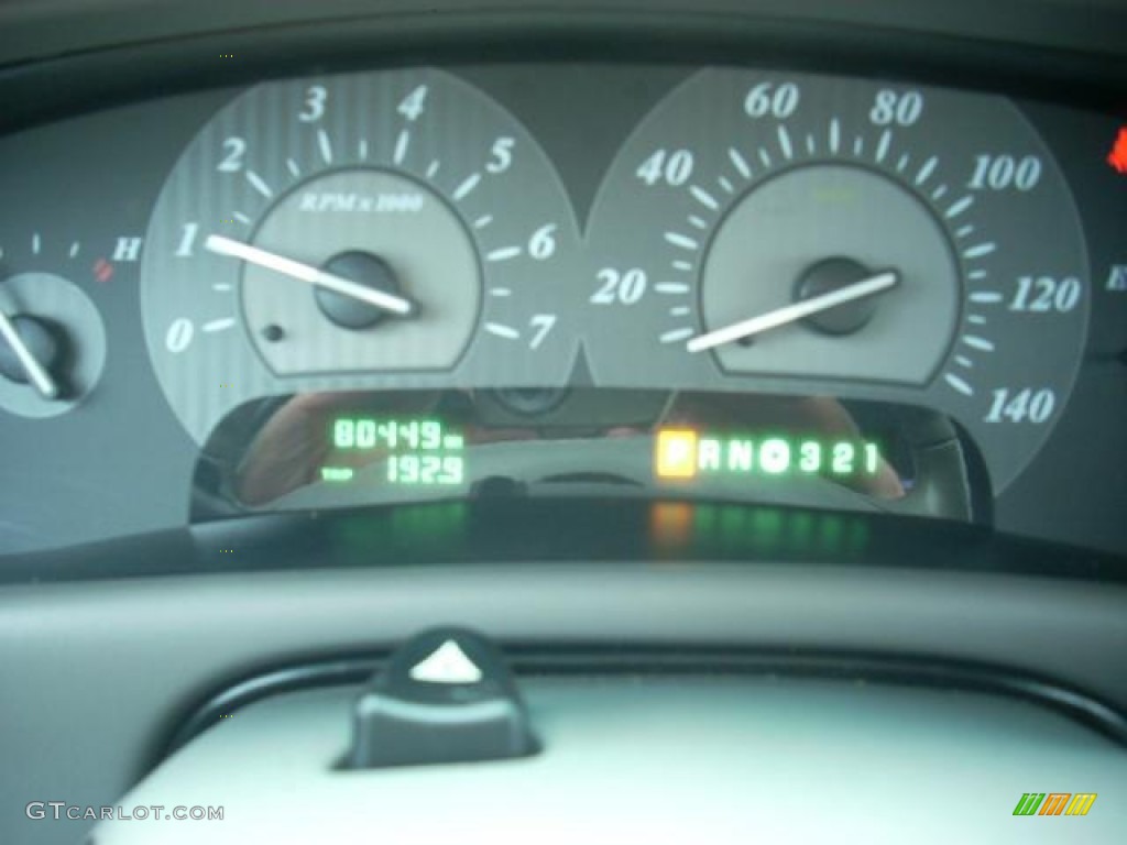 2004 Park Avenue  - Silver Blue Ice Metallic / Medium Gray photo #5