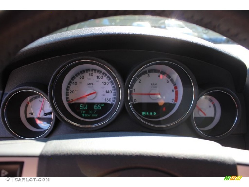 2008 Dodge Charger R/T Gauges Photo #72265603