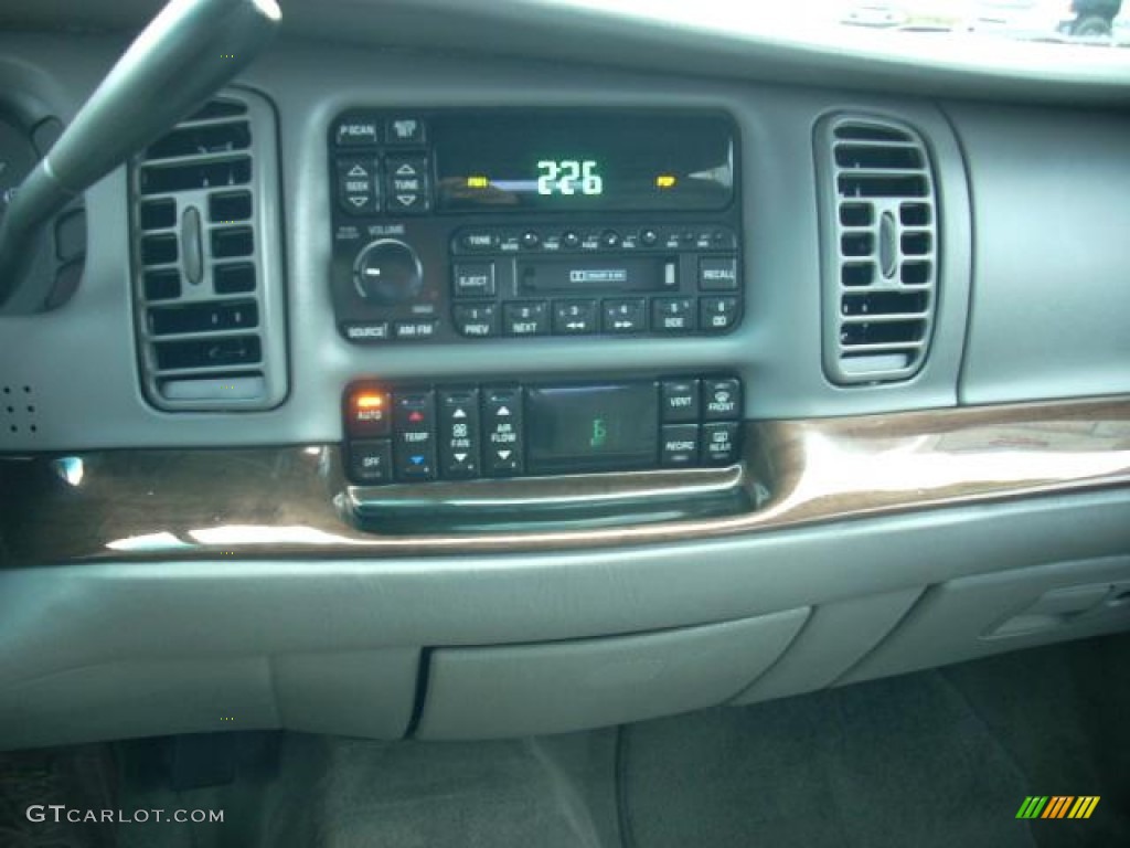 2004 Park Avenue  - Silver Blue Ice Metallic / Medium Gray photo #7