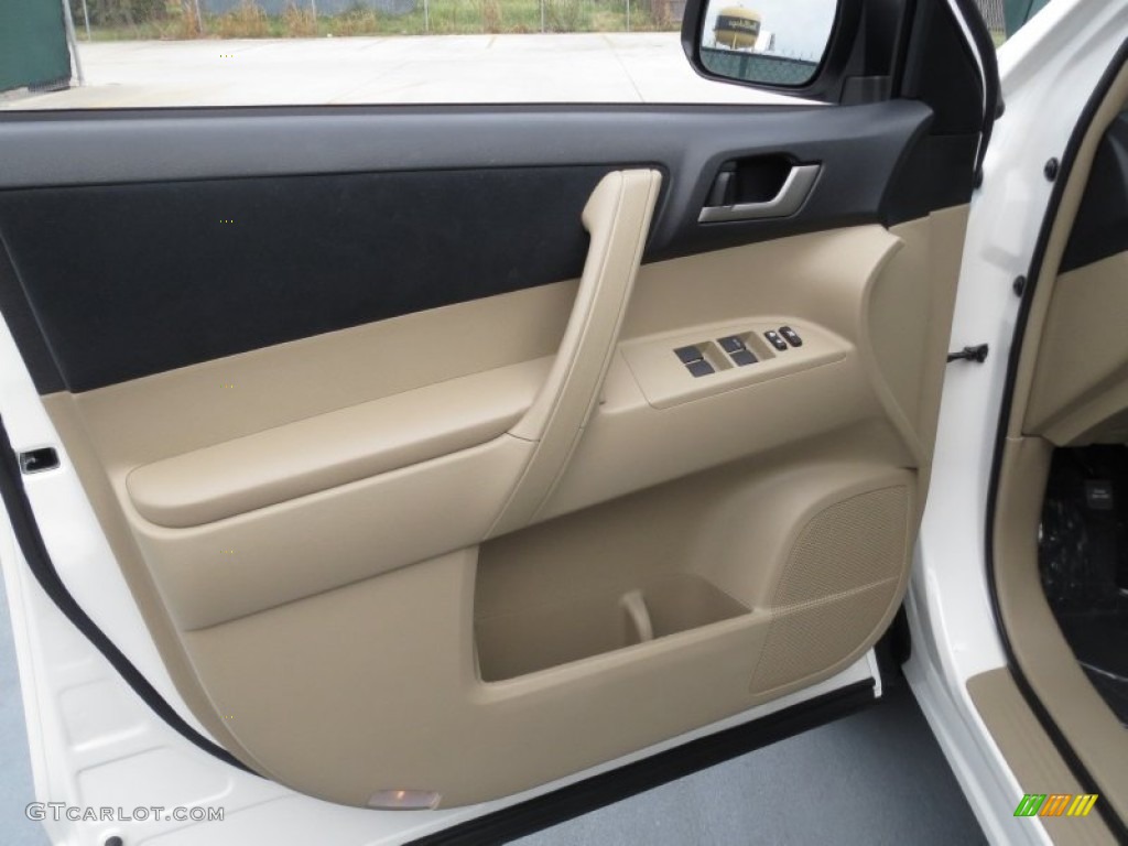 2013 Toyota Highlander V6 Door Panel Photos