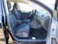 Black - Golf 4 Door TDI Photo No. 13