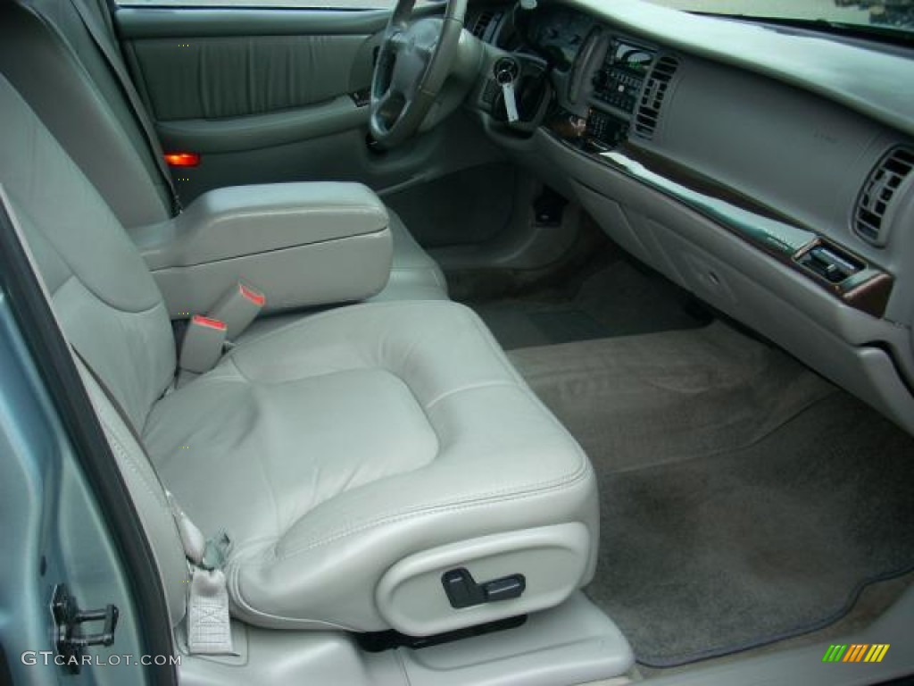 2004 Park Avenue  - Silver Blue Ice Metallic / Medium Gray photo #17