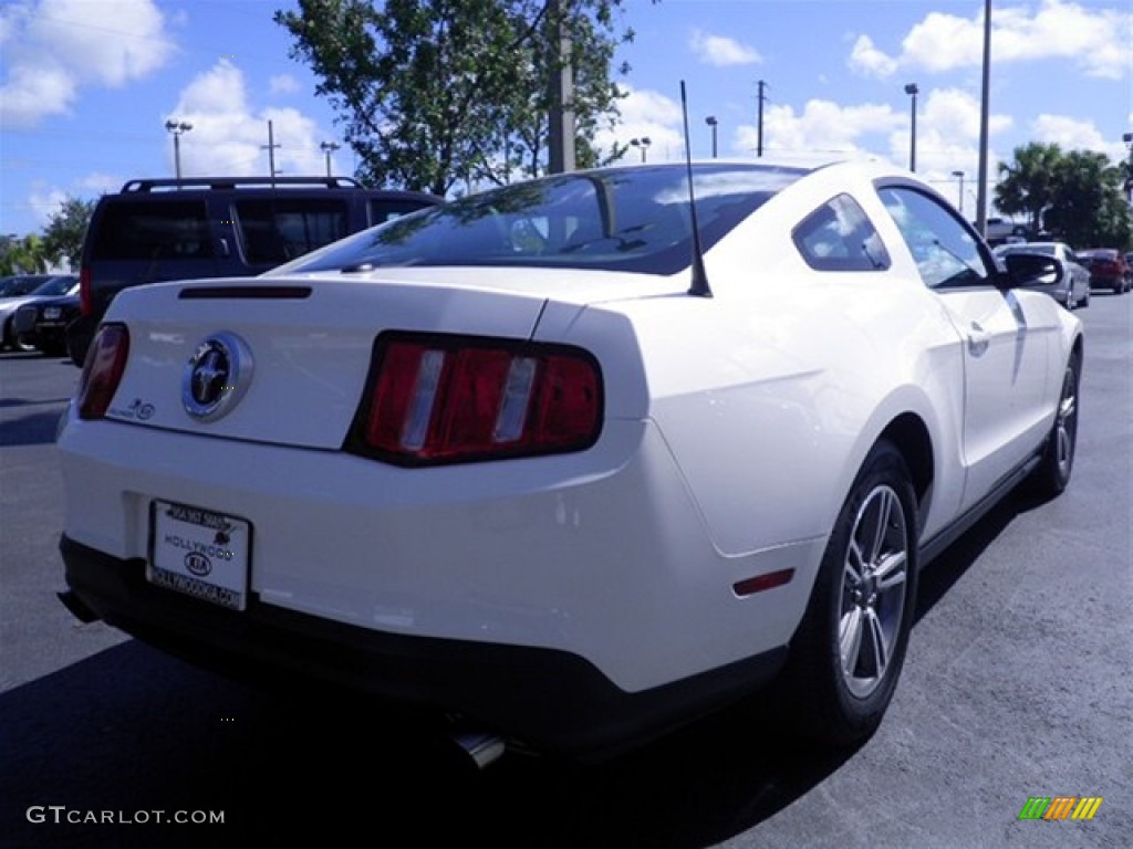 2011 Mustang V6 Premium Coupe - Performance White / Charcoal Black photo #18