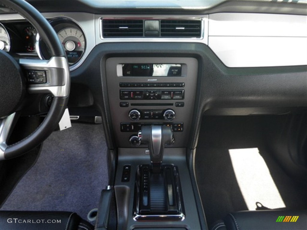 2011 Mustang V6 Premium Coupe - Performance White / Charcoal Black photo #33