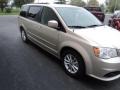 Sandstone - Grand Caravan SXT Photo No. 3