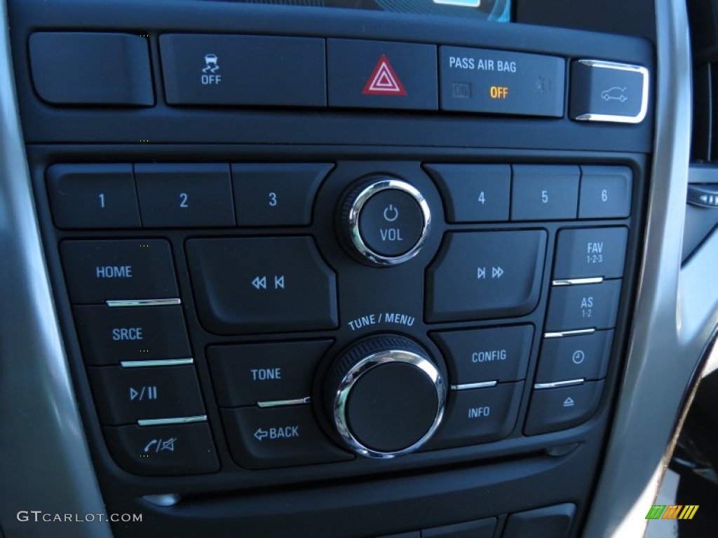 2013 Buick Verano FWD Controls Photo #72280256