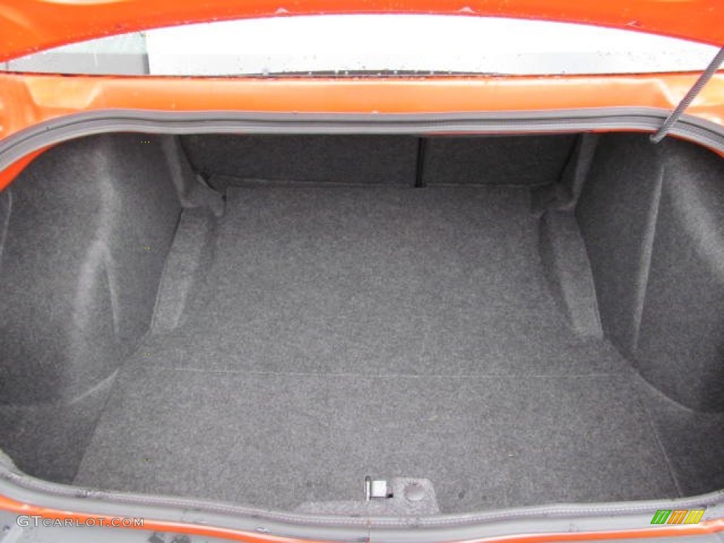 2009 Dodge Challenger R/T Classic Trunk Photos