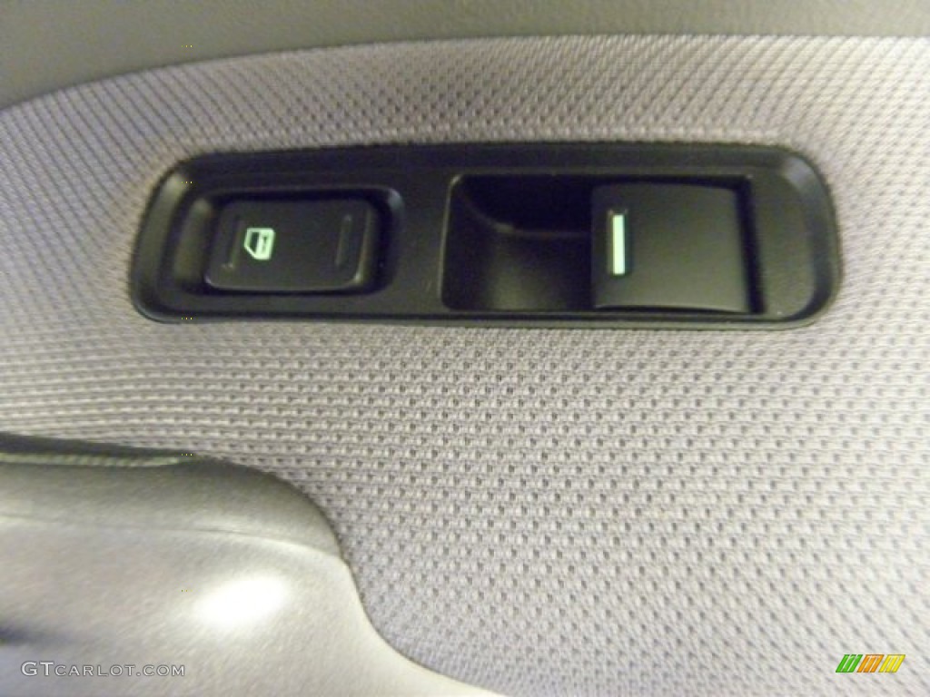 2009 CR-V LX 4WD - Glacier Blue Metallic / Gray photo #23