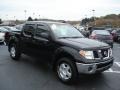 2007 Super Black Nissan Frontier SE Crew Cab 4x4  photo #4